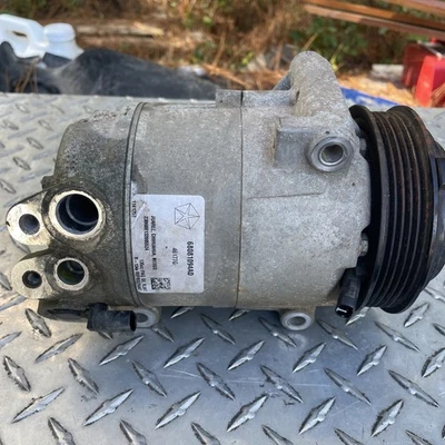 Dodge Dart 2013 compresor de aire acondicionado Foto 1 de 3