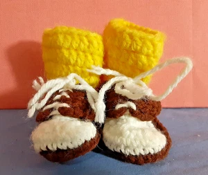 Brown & White Booties w/Yellow Tops Crochet For Newborn or Dolls - Picture 1 of 5