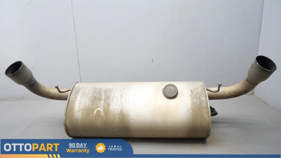 Silenciador trasero Pontiac Solstice 2007-2010 línea roja escape doble punta OEM 2850000043 Foto 1 de 4