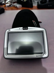TomTom  go  710  Tragbares  Navigationsgerät   Bluetooth  4,3" - Bild 1 von 4