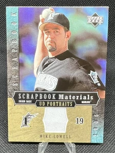 2005 UD Portraits Sammelalbum Materialien Baseballkarte #ML Mike Lowell Trikot - Bild 1 von 2