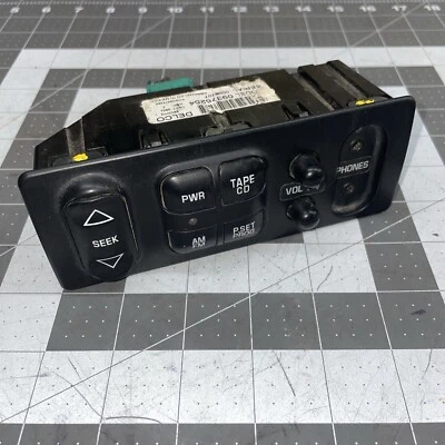 2002 2007 Buick Rendezvous banco traseiro módulo de painel de controle de áudio 09375254 - Imagem 1 de 4