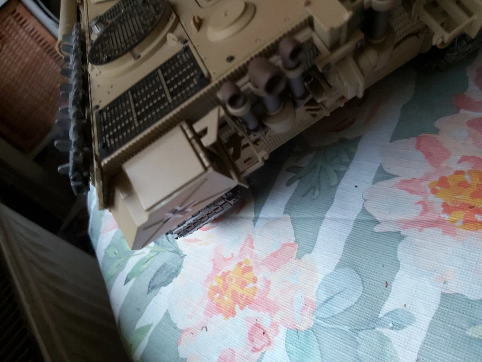 panzer tiger 1/16 metall - Bild 1 von 4