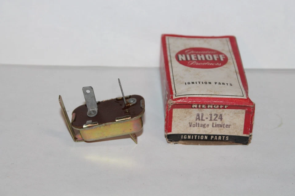 PANEL DE INSTRUMENTOS LIMITADOR DE VOLTAJE 1964-1970 DODGE&PLYMOUTH A,B, CARGADOR, CORONET, GTX Foto 1 de 4