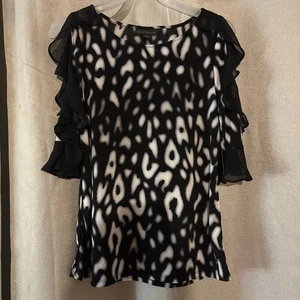 Blusa Top Bold Elements Manga 3/4 Volantes Para Mujer Talla S Negra Cuello Redondo Nueva con Etiquetas - Imagen 1 de 6