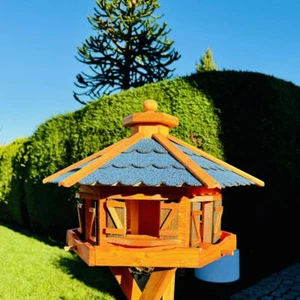 DARLUX Vogelfutterhaus XL Sechseck Vogelhaus Holz Futterstelle Braun/ Blau - Picture 1 of 5