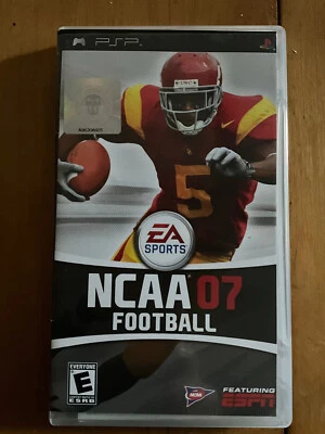 EA Sports NCAA Football 07 (Sony PSP, 2006) Complete, CIB, VG+, Tested/Playable - Image 1 of 2