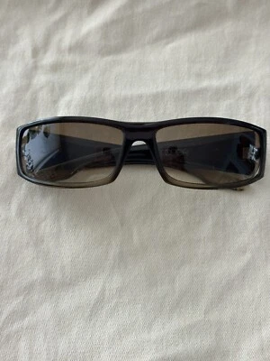 Óculos de sol femininos espiões - Imagem 1 de 3