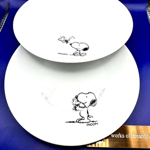 Juego de 2 platos de madera Peanuts Snoopy cena panqueque blanco Japón Lowson 2017 - Imagen 1 de 12