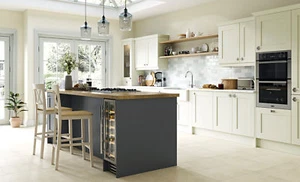 Georgia Shaker Matt Painted Kitchen, Rigid Built units and doors in 27 colours - Picture 1 of 12