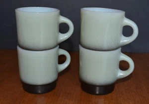 Taza de café de vidrio con leche anchor hocking Fire King de colección (4) apilable verde negro EE. UU. - Imagen 1 de 9