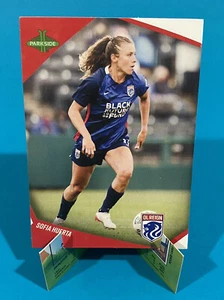 Sofia Huerta 2022 Parkside NWSL Base #122 OL Reign USWNT Soccer Card USA - Bild 1 von 2