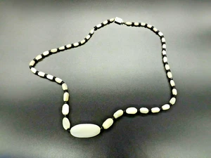 Collana in madreperla e onice nero - Foto 1 di 3