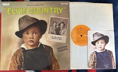 Elvis Presley Elvis Country LP U.K. import bonus photo RCA Victor SP 8172 1971 - Image 1 of 4