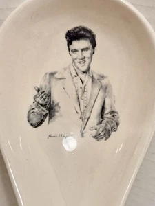 Reposacuchara de cerámica vintage Elvis Presley con su firma. - Imagen 1 de 9
