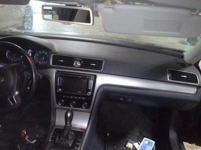 Espejo retrovisor interior Volkswagen Passat 2014 Foto 1 de 4