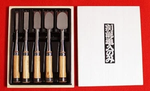 Set of five Chisel with wood Box Carpenter tool Japanese NOMI very sharp F/S - Picture 1 of 4