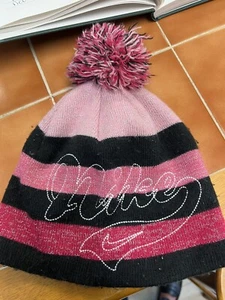 Nike Beanie Hat Cap Girls Multi Color. 7-16 Glitter And Pom Pom - Picture 1 of 3