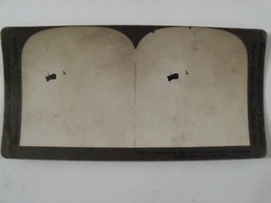 WW1 "OBSERVATION BALLOON FATALLY PIERCED BY BULLETS" KEYSTONE STEREOVIEW V18923 - Picture 1 of 3