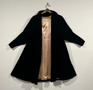 Vintage 1950s Black Velvet Swing Coat with satin lining and cross stitch trim. - Picture 1 of 3