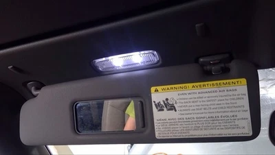 Parasol izquierdo conductor convertible con iluminación compatible con AUDI A5 1910812 10-17 Foto 1 de 4