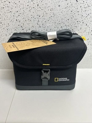 Bolso de hombro mediano National Geographic NG E2 2370 (negro) Foto 1 de 4