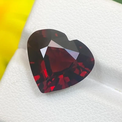 Gema facetada corazón rosa rodolita natural granate 8,96 quilates de Sri Lanka Foto 1 de 3