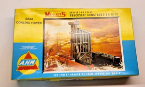 Torre di carbone vintage AHM HO 1:87 n.5833. Kit nuovo mai costruito - Foto 1 di 2