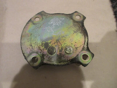 Placa de cubierta de suspensión delantera derecha Ferrari 456 GT P/N 153944 Foto 1 de 3