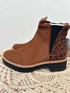 Tom’s schwarz und hellbraun klassische Gepard Stiefeletten Größe 6 - Bild 1 von 6