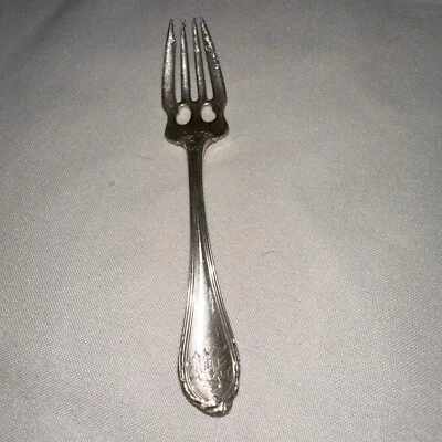 "Antiguo tenedor de carne fría de plata esterlina perforado de 5,5"" Paul Revere by Towle" Foto 1 de 4