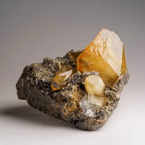 Twinned Golden Calcite Crystal from Elmwood Mine, Tennessee (211.4 grams) - Picture 1 of 6