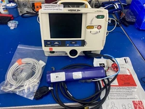 Physio Control Lifepak 20E REZERTIFIZIERT mit Zubehör - Bild 1 von 2