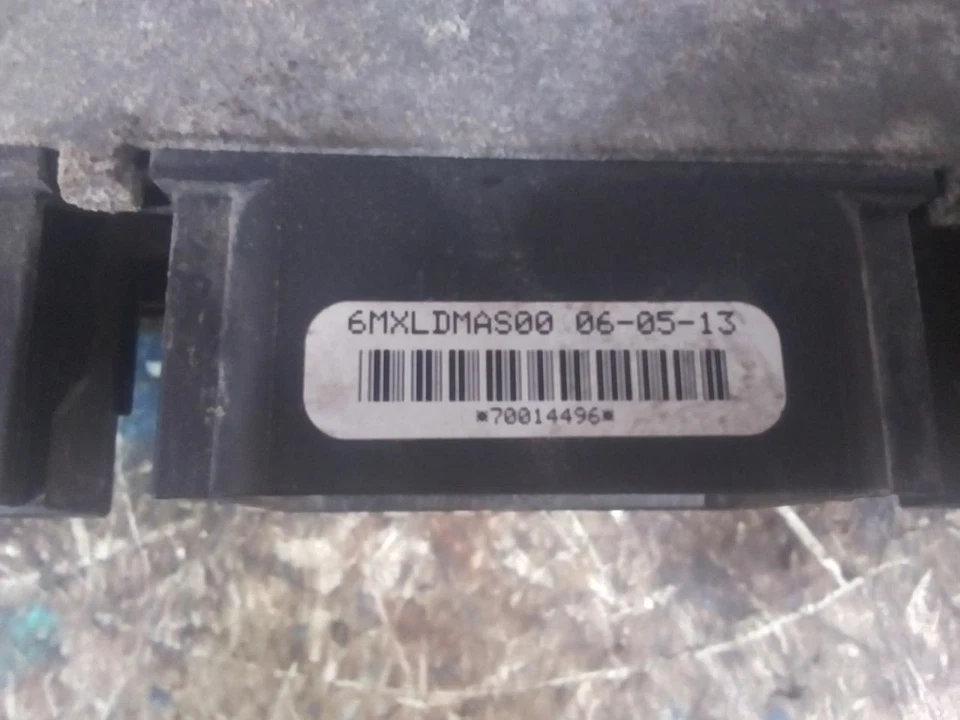 Módulo de control electrónico ECM del motor 3,7 L compatible con camioneta Ford F150 11-13 1744106 Foto 1 de 4