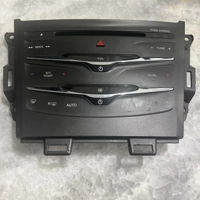 Lincoln MKT 2013 a 2019 radio OEM doble panel de control de clima OEM r9021 DG Foto 1 de 4