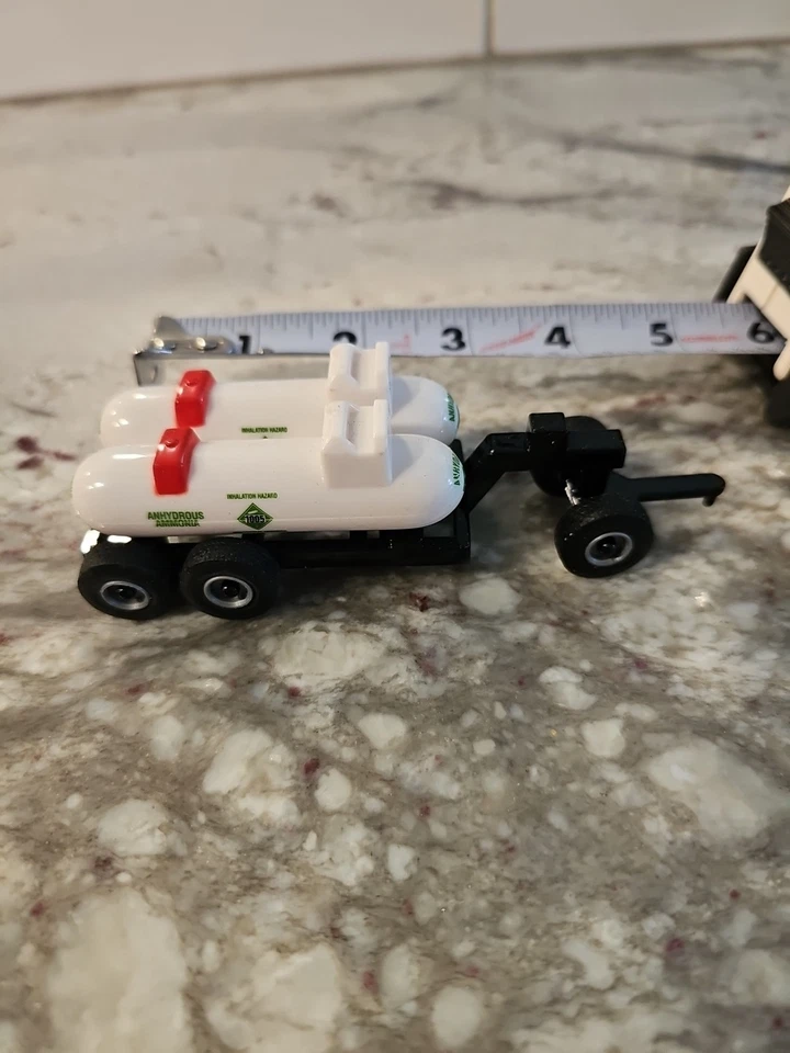1/64 TOMY TOYS Anhydrous DOUBLE Tank Trailer Wagon EUC! - Image 1 of 4