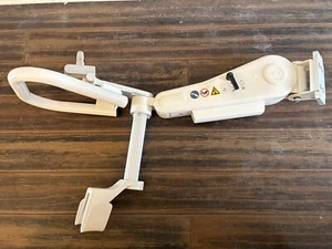 GCX WS-0001 Monitor Arm Maximum Load: 30 lbs/ 14 kg mounting adjustable - Afbeelding 1 van 4