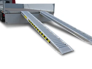 Auffahrrampen Verladerampen Auffahrschienen Alu, 2650 mm,265cm 3000kg/Paar - Bild 1 von 2