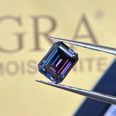 1PCS 5x7~10x14mm Imperial Purple Emerald Loose Moissanite With GRA Certificate - Image 1 of 4