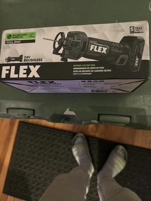 Flex 24v Dry Wall Cut Out Tool.  ***TOOL ONLY*** - Image 1 of 4