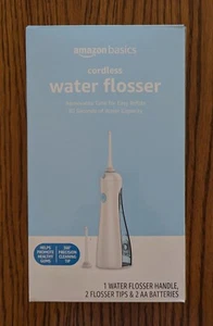 NEU Amazon Basics HydroClean kabellose Zahnseide, 2 Zahnseidespitzen & Akkus - Bild 1 von 8