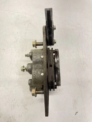 Pinza de freno delantera derecha doble diámetro ASM - 2015 Polaris Ranger 570 doble Foto 1 de 4