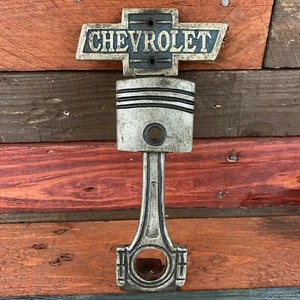 Manija de puerta de trabajo Chevrolet con acabado antiguo Chevy garaje automático bar hombre cueva - Imagen 1 de 6