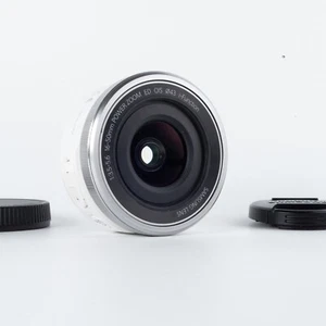 Samsung 16-50mm ED OIS 1:3.5-5.6 i-function Power Zoom White Lens (NX mount)_ - Picture 1 of 7
