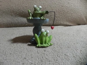 Blossom Bucket Tina Ledbetter-Frog on Bird Bath Fishing For Love# - Picture 1 of 6
