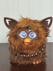 Furby Star Wars Chewbacca 2012 Chewy Furbacca Hasbro ¡FUNCIONA! - Imagen 1 de 11