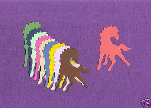 Tarjetas de álbum de recortes troquelados caballo pequeño Mustang Mascota Foto 1 de 1
