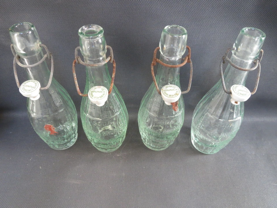 Lot de 4 bouteilles anciennes de limonade SODA G. BRUNIERE Isère old bottles - Photo 1/1