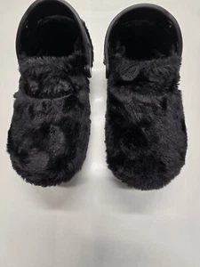 Crocs Black, Padded - Picture 1 of 10