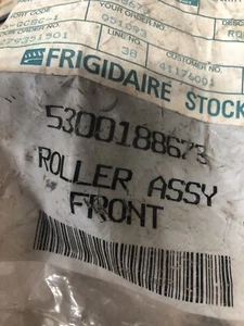 OEM frigidaire freezer roller original part#5300188673 #h6g5 - Picture 1 of 2